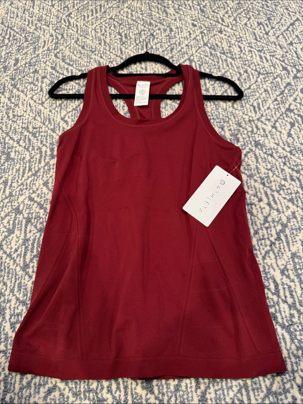 ATHLETA Women's Deep Red/Burgundy Momentum Seamless Racerback Tank.